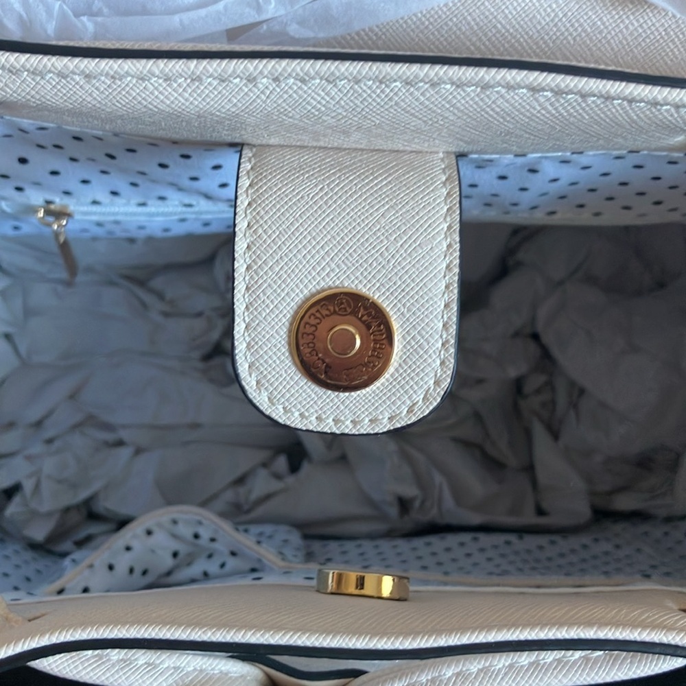 NWT Vanessa Williams backpack - Picture 12 of 13